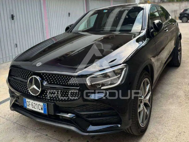 2021 Mercedes Benz GLC 220