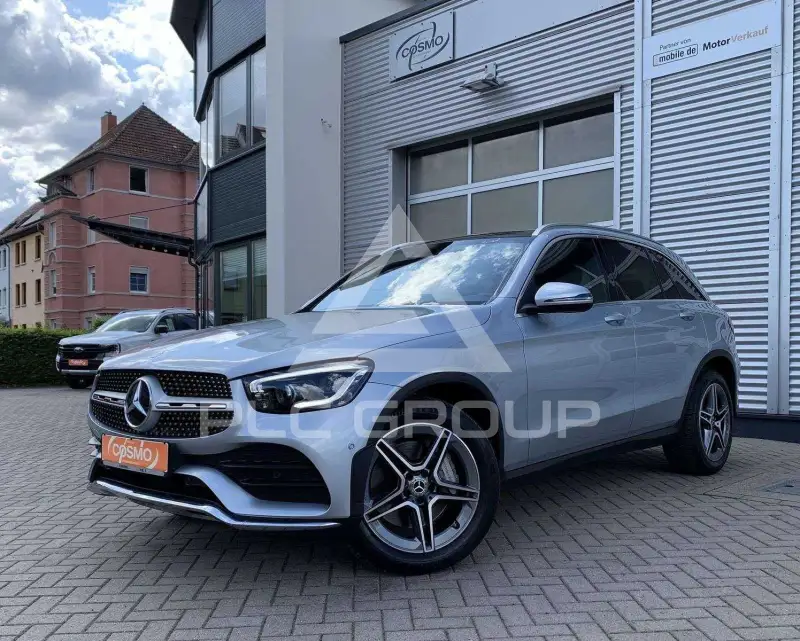 2021 Mercedes Benz GLC 220