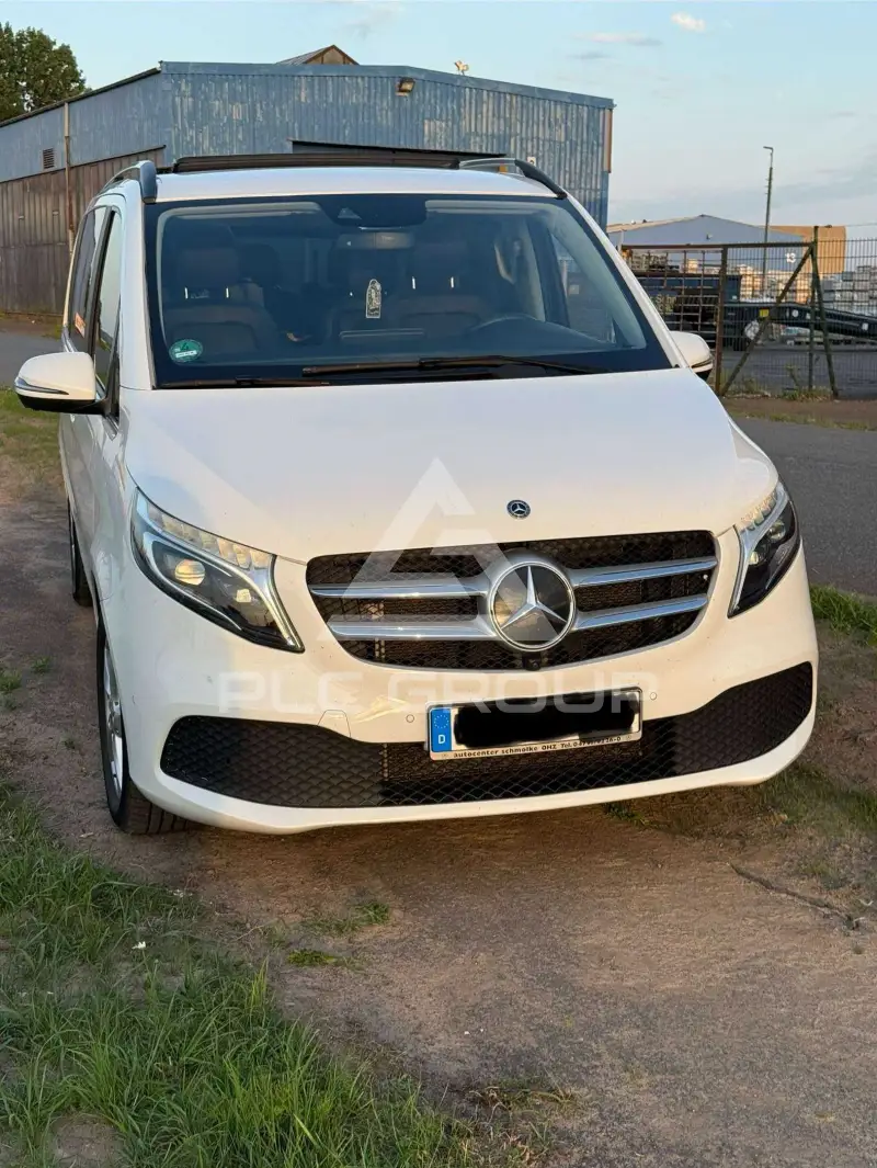 2021 Mercedes Benz V 300