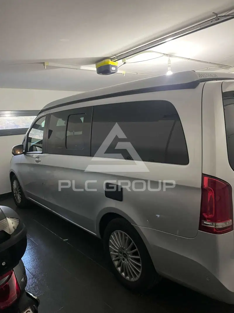2021 Mercedes Benz V 300