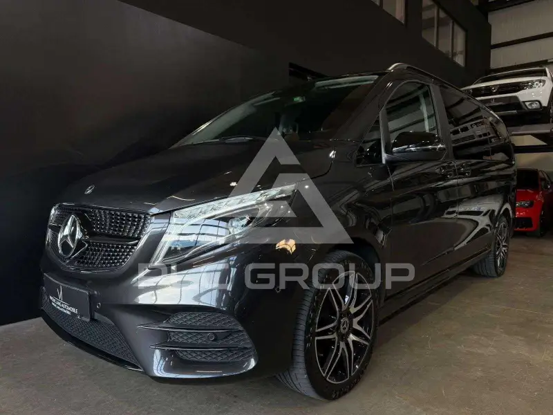 2021 Mercedes Benz V 300