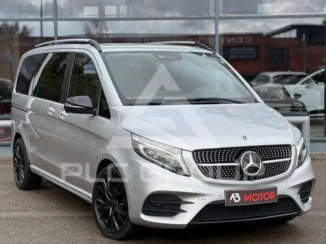 2021 Mercedes Benz V 300