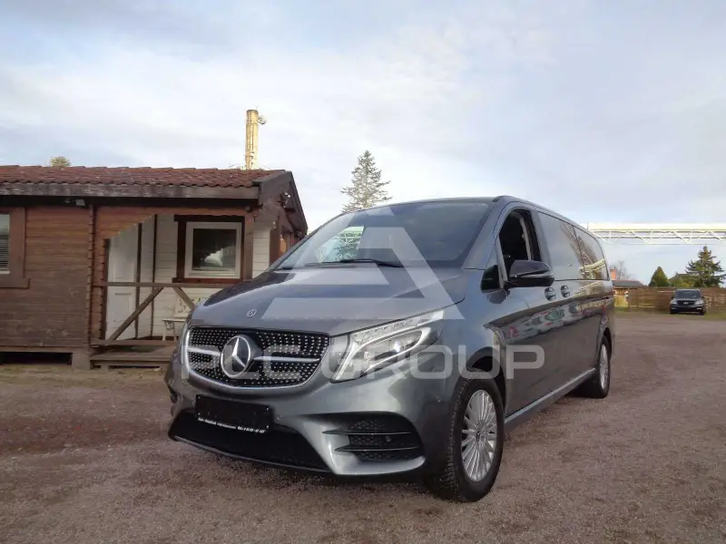2021 Mercedes Benz V 300