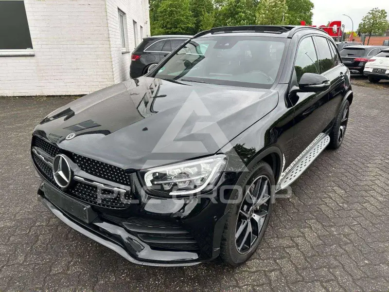 2021 Mercedes Benz GLC 400