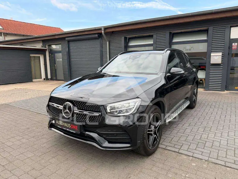 2021 Mercedes Benz GLC 400