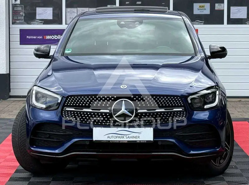 2021 Mercedes Benz GLC 400