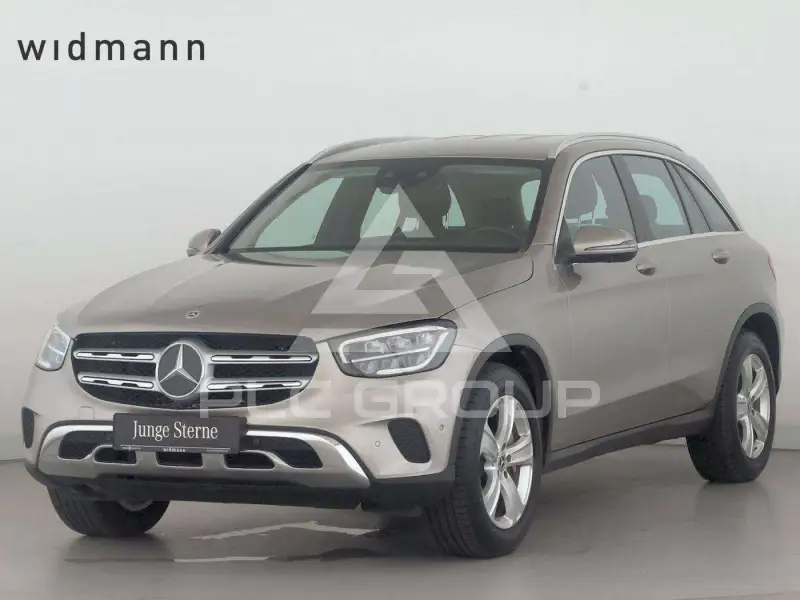 2021 Mercedes Benz GLC 400