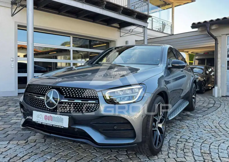 2021 Mercedes Benz GLC 400
