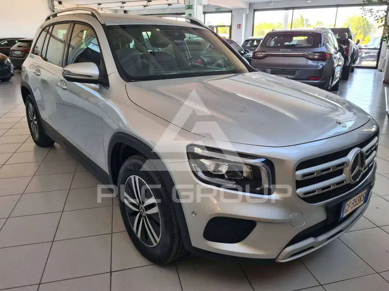 2021 Mercedes Benz GLB 180