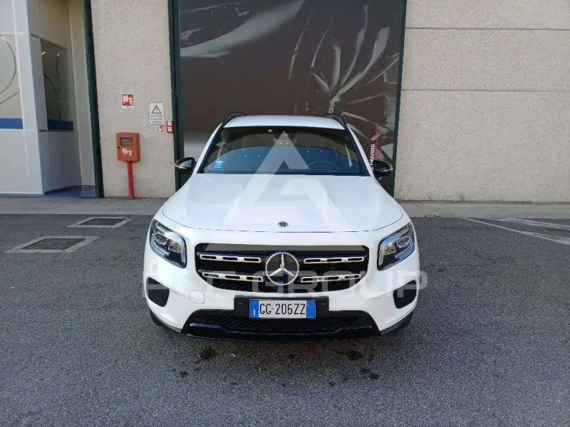 2021 Mercedes Benz GLB 220