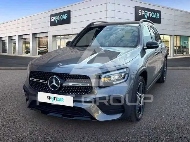2021 Mercedes Benz GLB 220