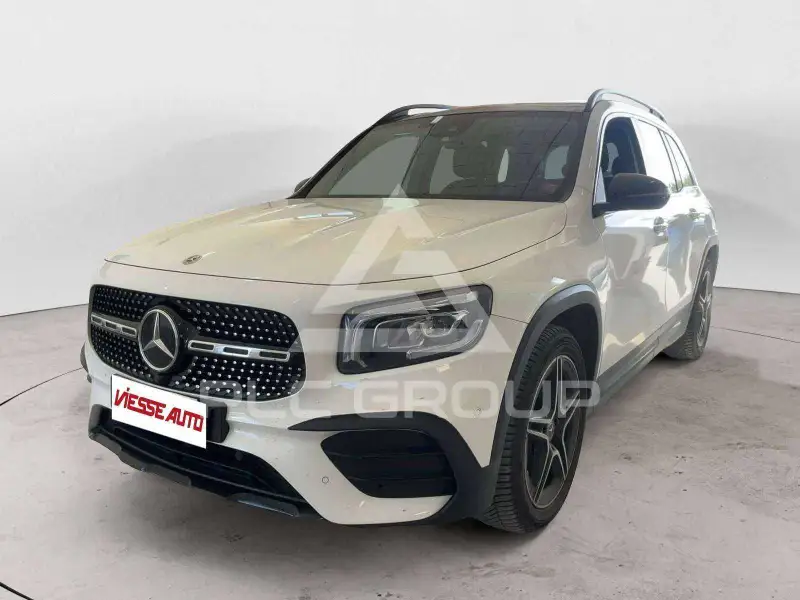 2021 Mercedes Benz GLB 220