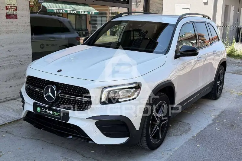 2021 Mercedes Benz GLB 220