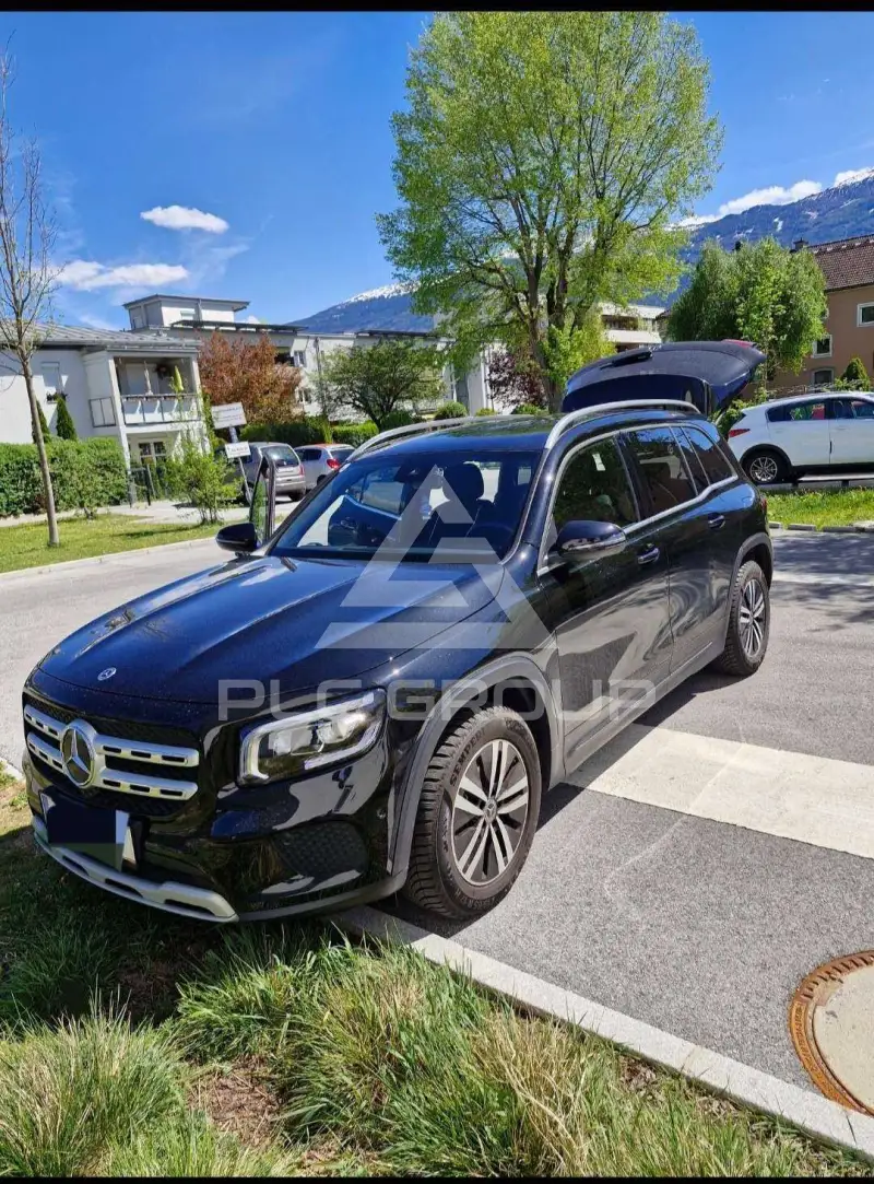 2021 Mercedes Benz GLB 220