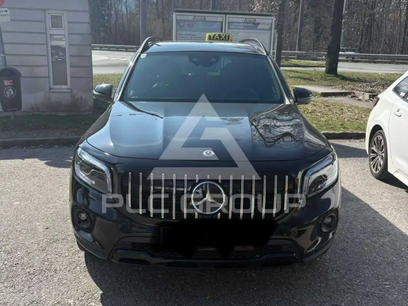 2021 Mercedes Benz GLB 220