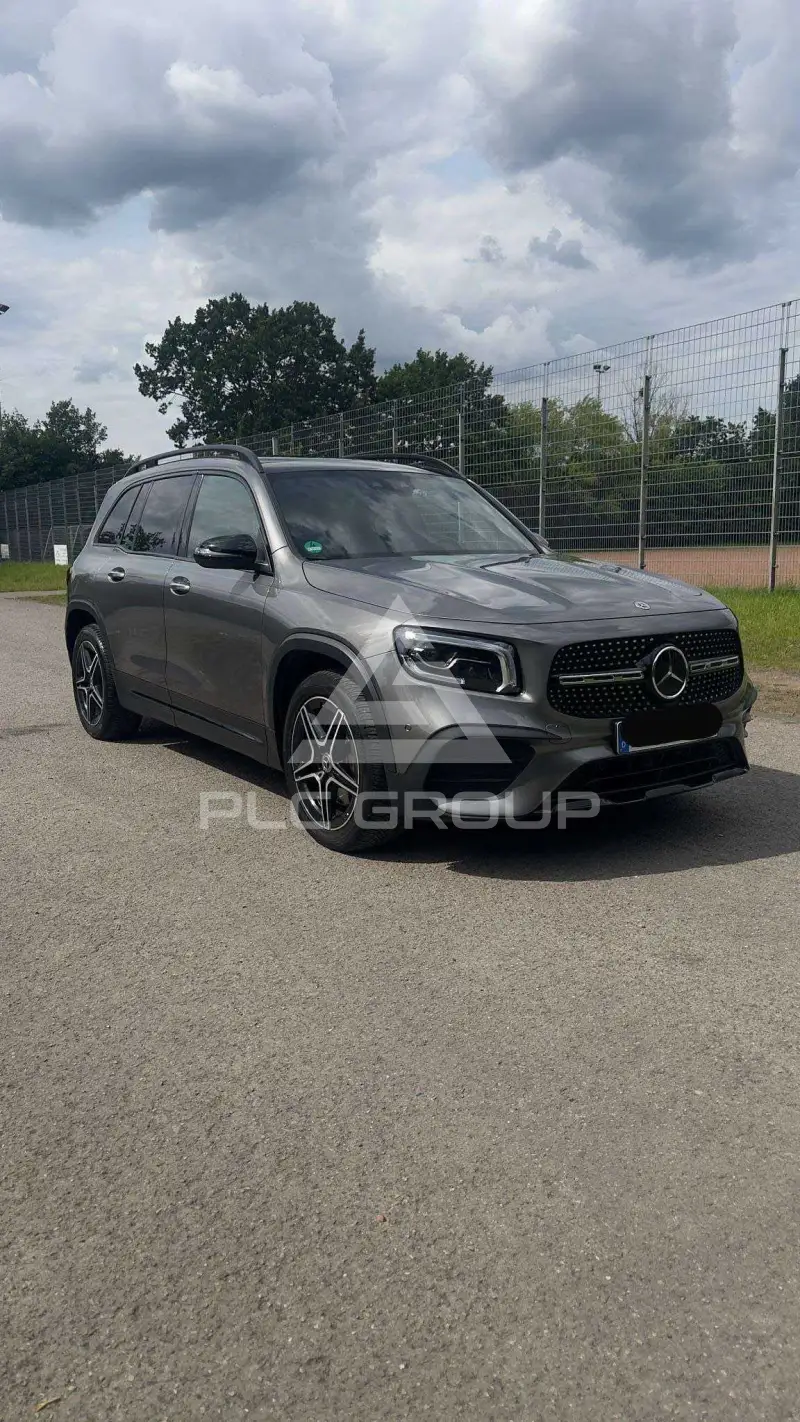 2021 Mercedes Benz GLB 220