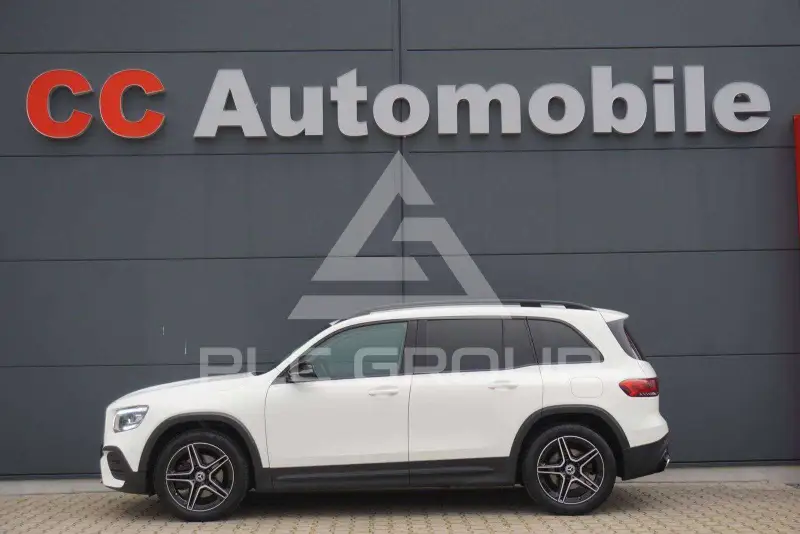 2021 Mercedes Benz GLB 220