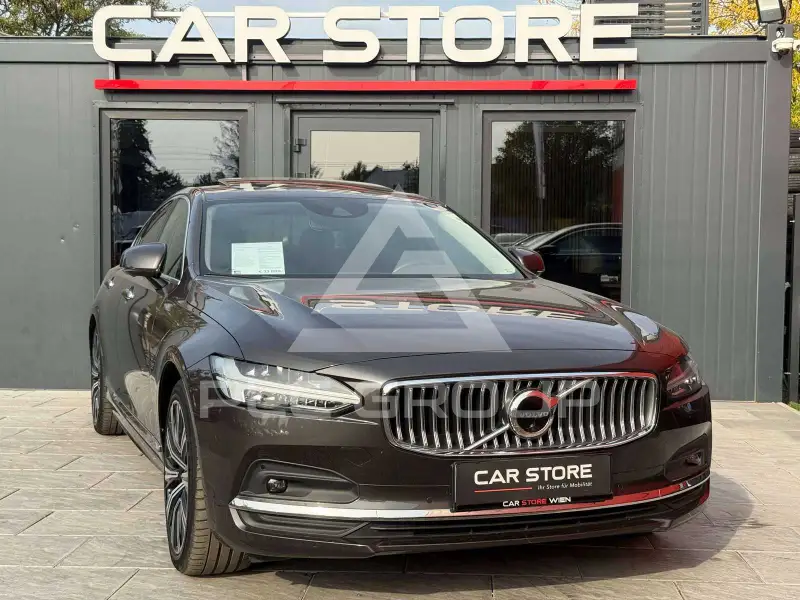 2021 Volvo S90