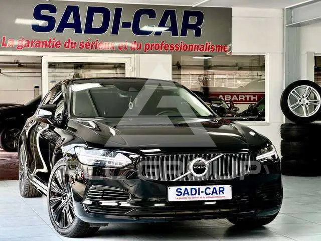 2021 Volvo S90