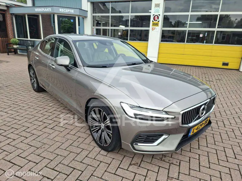 2021 Volvo S60