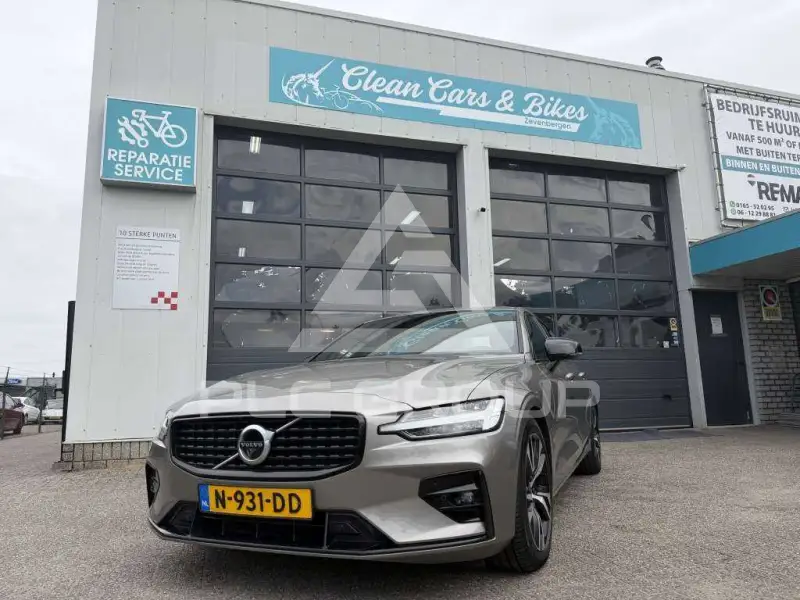 2021 Volvo S60