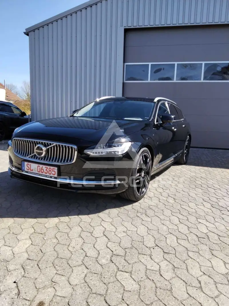 2021 Volvo V90