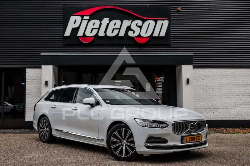 2021 Volvo V90