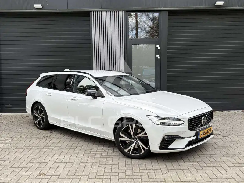 2021 Volvo V90