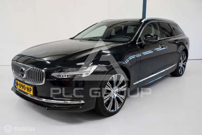 2021 Volvo V90