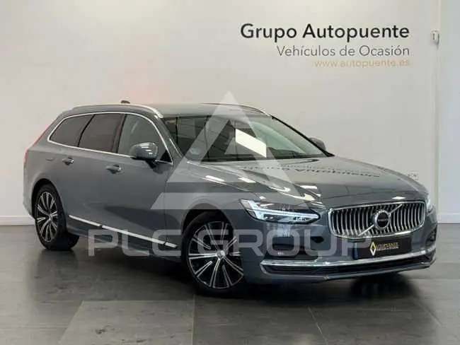 2021 Volvo V90