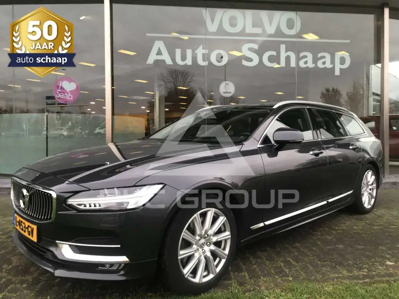 2021 Volvo V90