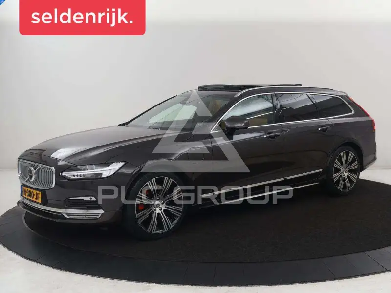 2021 Volvo V90