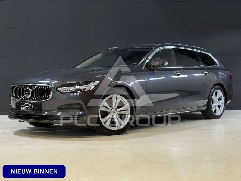 2021 Volvo V90