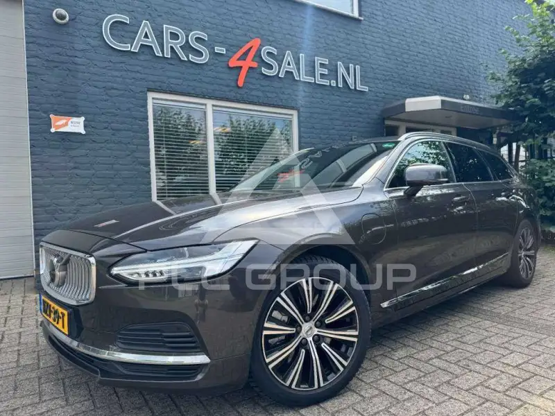2021 Volvo V90
