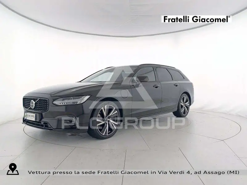 2021 Volvo V90