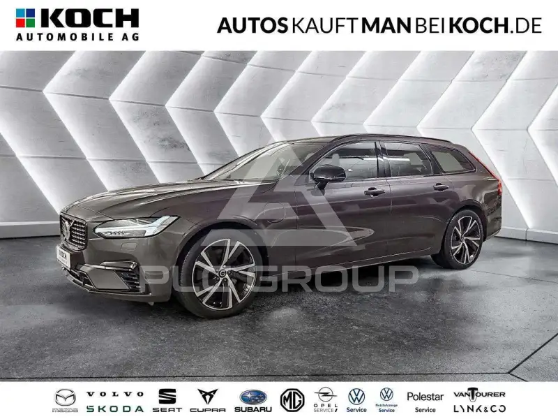 2021 Volvo V90