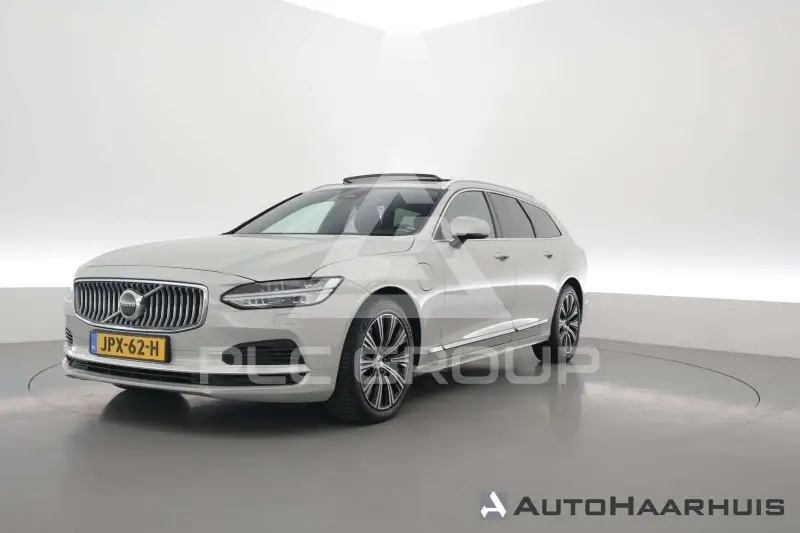 2021 Volvo V90