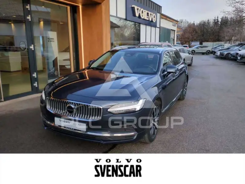 2021 Volvo V90