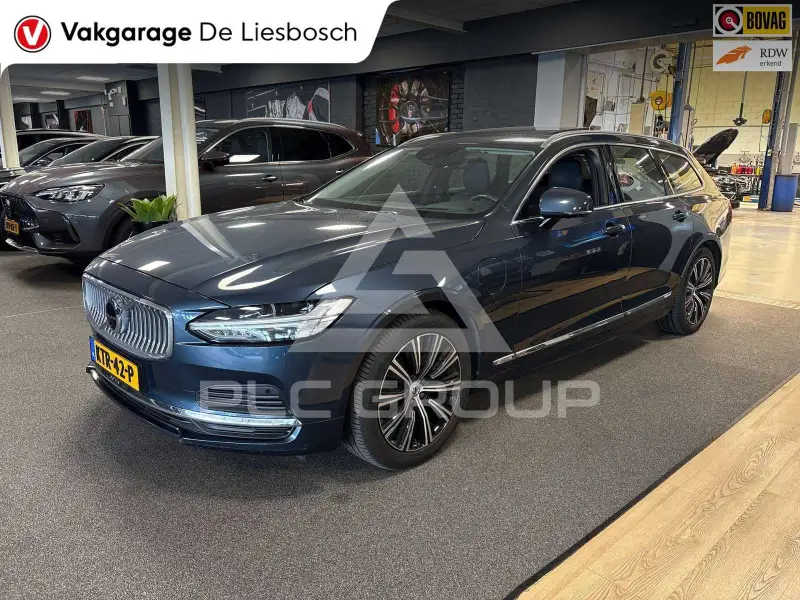 2021 Volvo V90