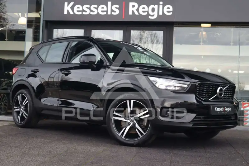 2021 Volvo XC40