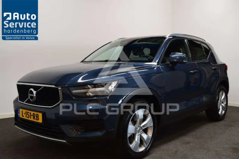 2021 Volvo XC40