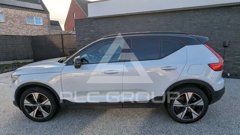 2021 Volvo XC40