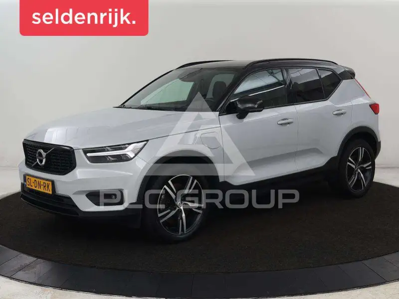 2021 Volvo XC40