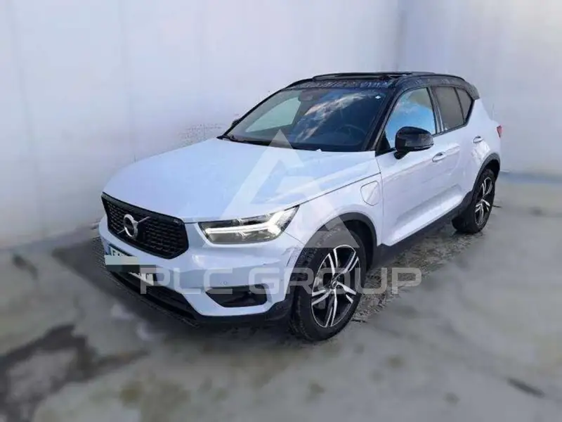 2021 Volvo XC40