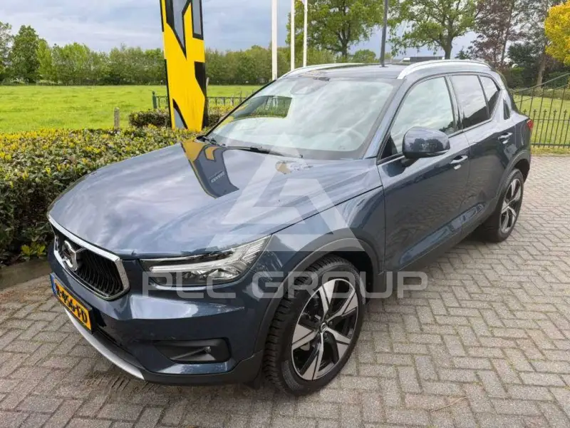 2021 Volvo XC40