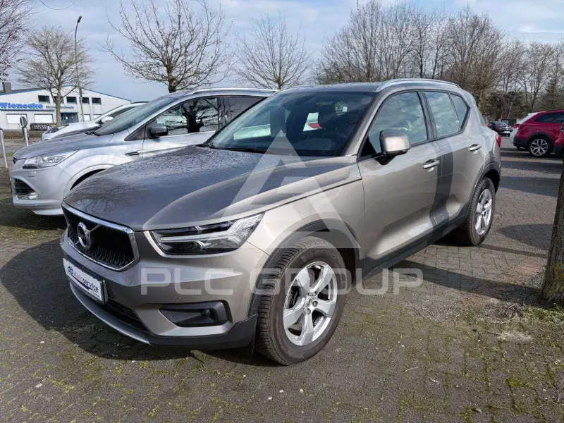 2021 Volvo XC40