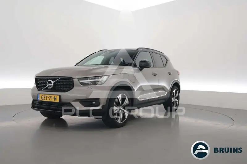 2021 Volvo XC40