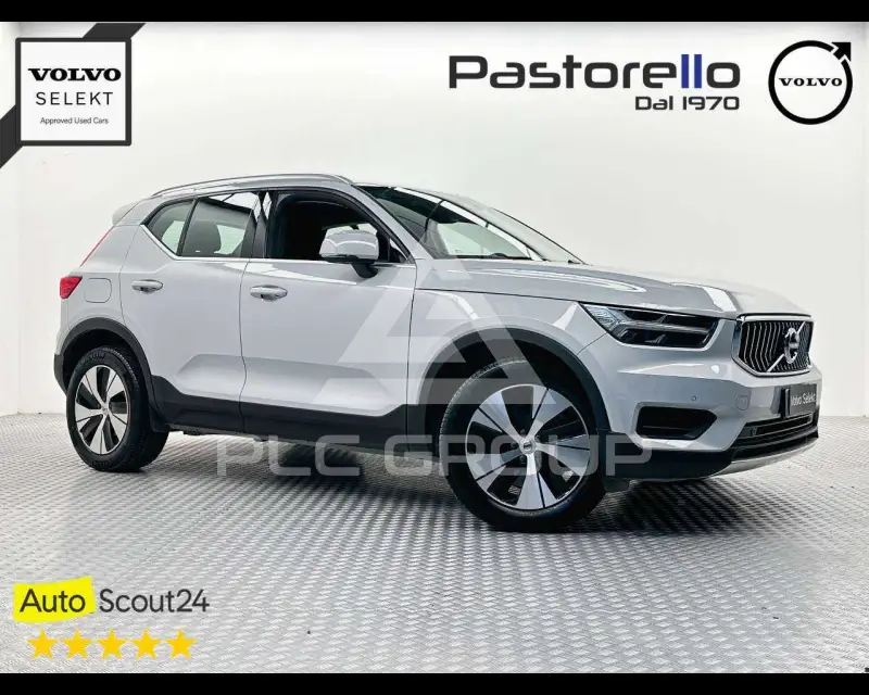 2021 Volvo XC40