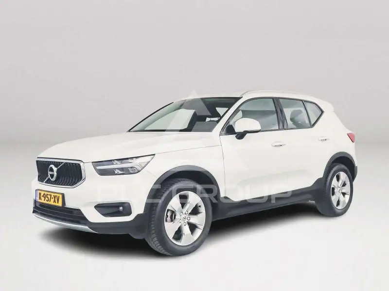 2021 Volvo XC40