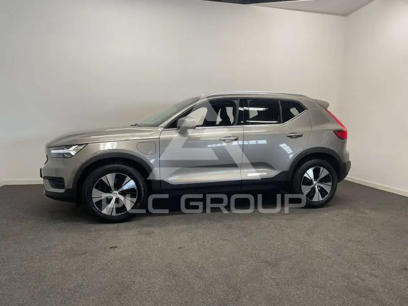 2021 Volvo XC40